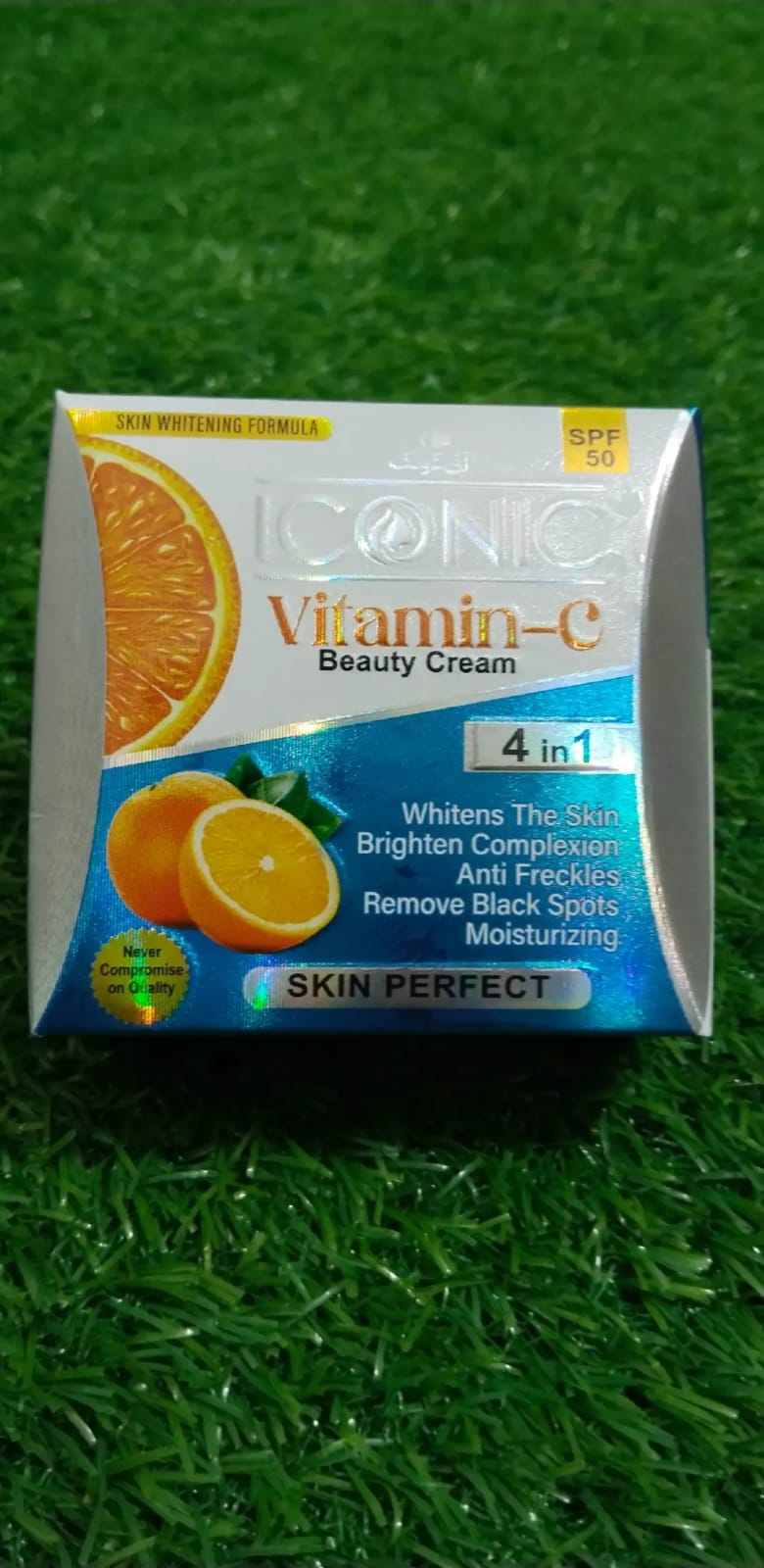 Iconic Vitamin C 4-in-1 Beauty Cream